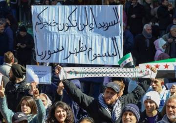 بيان من محامٍ سوري يدعو إلى تحكيم العقل ووقف الفتنة