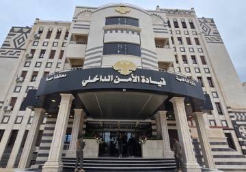 مديرية الأمن الداخلي في حماة: إيقاف شرطي مرور بعد تداول فيديو يتضمن إساءة لفظية