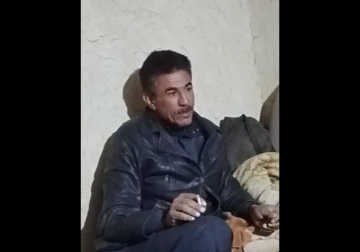 لقمة مغمسة بالوجع.. الرقة تودع الشاب 