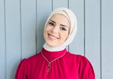 مؤثرة سورية تغادر الدنمارك طوعياً بسبب