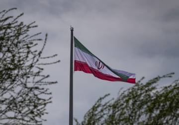 إيران ترفض مقترحا أمريكيا لهدنة مؤقتة وتشترط نهاية دائمة للحرب