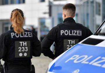 ألمانيا: ثلاثة أشقاء سوريين يعتدون على صاحب مقهى في هوف ويصيبون ابنته