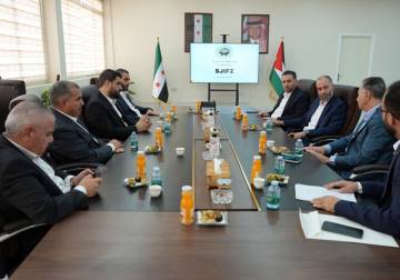 سوريا والأردن يبحثان تعزيز التعاون الاقتصادي وتطوير المنطقة الحرة المشتركة