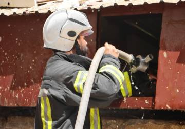 الدفاع المدني: إخماد 18 حريقاً في سوريا دون تسجيل إصابات