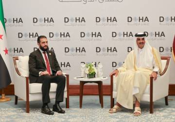 أمير قطر يلتقي الرئيس السوري على هامش فعاليات منتدى الدوحة