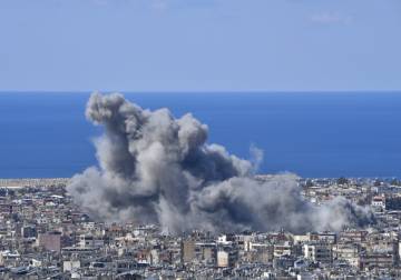 32 قتيلا و57 مصابا بغارات إسرائيلية على لبنان منذ فجر الأربعاء