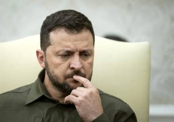 زيلينسكي يكشف عن تحركات أوروبية – أمريكية لتقديم خطة سلام معدّلة