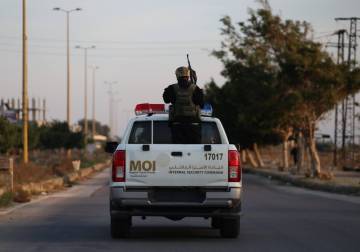 القبض على 7 أشخاص متورطين بحرق مبنى إدارة في ريف حمص