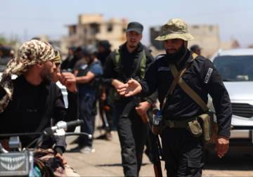 السويداء.. الأمن الداخلي يدعو العشائر للانسحاب ووقف القتال وسط هجوم مضاد للفصائل الدرزية