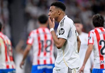 ريال مدريد يواصل نزيف النقاط ويبتعد عن لقب الليغا