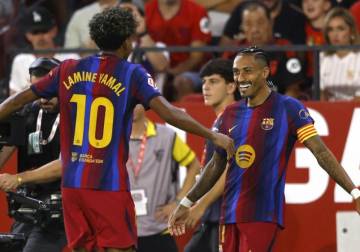 برشلونة يقلب الطاولة على إشبيلية بثلاثية في الدوري الإسباني