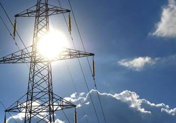 لماذا يطالب السوريون بخفض تعرفة الكهرباء الآن؟ 