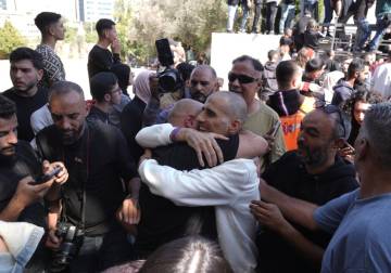 وصول أسرى فلسطينيين من سجن 