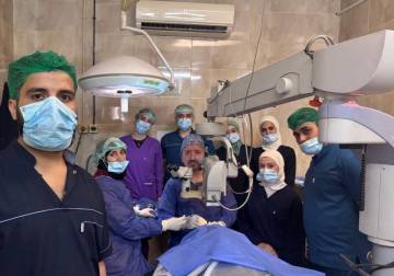 نجاح أول عملية زرع قرنية في مشفى العيون الجراحي بحلب