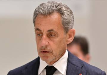 بعد 20 يوما في السجن.. إفراج مشروط عن ساركوزي