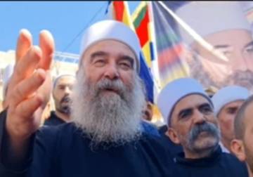 الهجري يشكل لجان لتقوم بمهام الدولة في السويداء 
