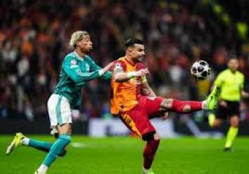 الإصابة تحرم ماغواير مدافع مانشستر يونايتد من نهائي كأس الاتحاد الإنجليزي