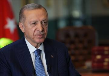 أردوغان: من يحاول نسف الاتفاقات في سوريا سيبقى تحت أنقاضها