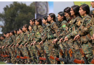 شعارات براقة رفعتها 