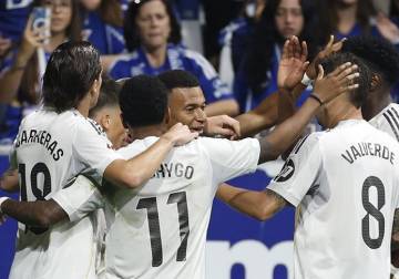 ريال مدريد يفوز على ريال أوفييدو بثلاثية نظيفة