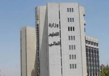 كفاءات معطلة خلف قضبان البيروقراطية: خريجو الجامعات اللبنانية في سوريا يستغيثون 