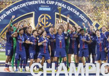 باريس سان جيرمان الفرنسي يتوج بكأس القارات للأندية في الدوحة