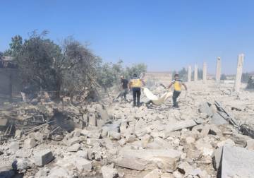 انفجاران في ريفي حماة وإدلب يقتلان سبعة مدنيين
