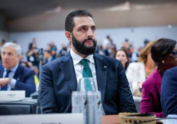 الخزانة الأمريكية ترفع اسم الرئيس الشرع ووزير الداخلية من قائمة العقوبات