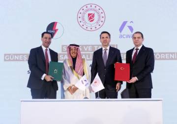 بملياري دولار.. استثمار سعودي في محطتي طاقة شمسية في تركيا