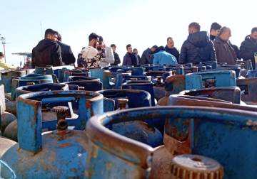 ​أزمة الغاز: كرامة المواطن في طابور الانتظار