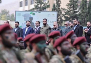 الرئيس الشرع يحضر العرض العسكري في دمشق احتفالاً بذكرى النصر والتحرير