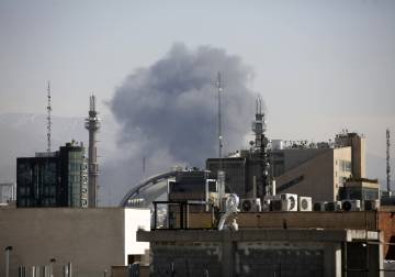 دوي انفجارات في طهران وتفعيل منظومات الدفاع الجوي