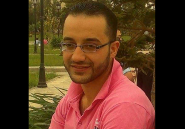 أم تبحث عن أحمد غسان حوري، معتقل منذ عام 2013 من حلب