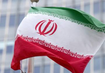 إيران: النيران التهمت أكثر من 300 متجر بمدينة رشت