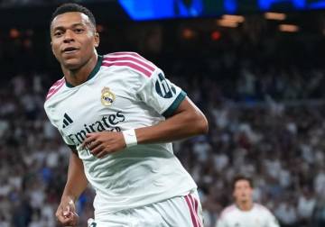 مبابي يقود ريال مدريد للفوز على رايو فايكانو برباعية