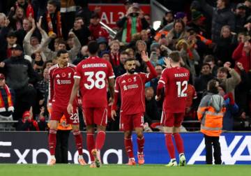 ليفربول يوقف سلسلة هزائمه على حساب أستون فيلا