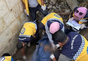 العثور على رفات بشرية في مقبرة داخل حرم جامع بمدينة جبلة