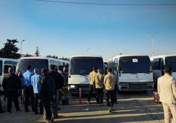 وصول 132 موقوفاً سورياً من لبنان عبر معبر جديدة يابوس ضمن اتفاق نقل المحكومين