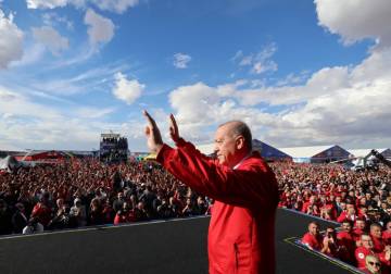 أردوغان: تركيا تحقق ثورة حقيقية في الصناعات الدفاعية