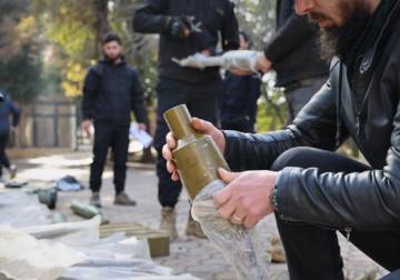 إحباط تهريب شحنة صواريخ وأسلحة إلى لبنان عبر القصير