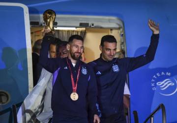 استقبال جماهيري كبير لمنتخب الأرجنتين في بوينس آيرس