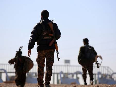 الحسكة.. الاتحاد الديمقراطي يلاحق عشرات المعلمين لتجنيدهم الحسكة.. الاتحاد الديمقراطي يلاحق عشرات المعلمين لتجنيدهم