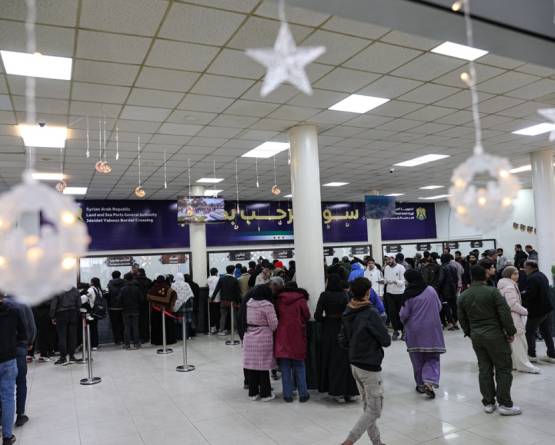 10 آلاف شخص يعبرون من لبنان إلى سوريا إثر الغارات الإسرائيلية