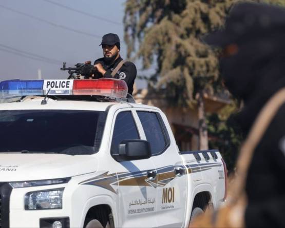 القبض على 9 طيارين من نظام الأسد متهمين بارتكاب جرائم حرب في سوريا