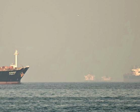 6 دول كبرى تعلن استعدادها لضمان سلامة الملاحة في مضيق هرمز