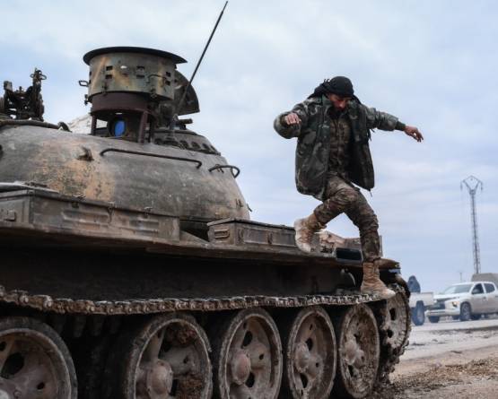 استشهاد جنديين وإصابة آخرين بنيران 