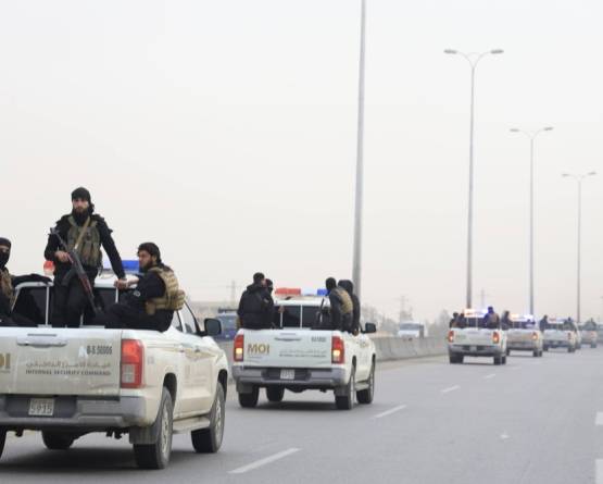 توقيف عدد من أقارب 