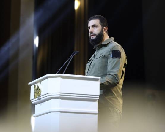 الرئيس الشرع في الذكرى الأولى للتحرير: طوينا صفحة الاستبداد ونبدأ معركة البناء والوفاء بالعهود