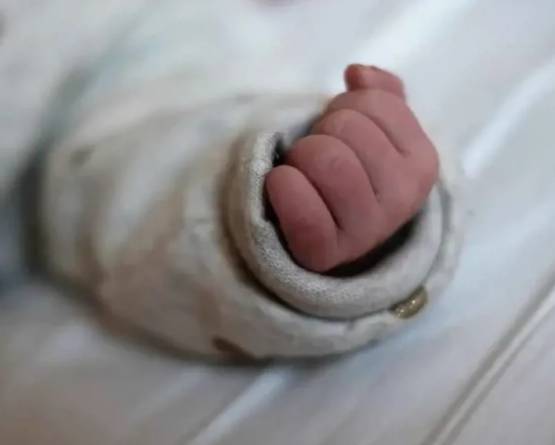 وفاة طفلين بذات العدوى في دمشق.. تقرير طبي يوثق تفشي