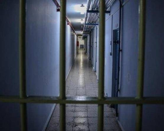 الكشف عن ضابطين متورطين في أحكام الإعدام الجماعية بعهد الأسد